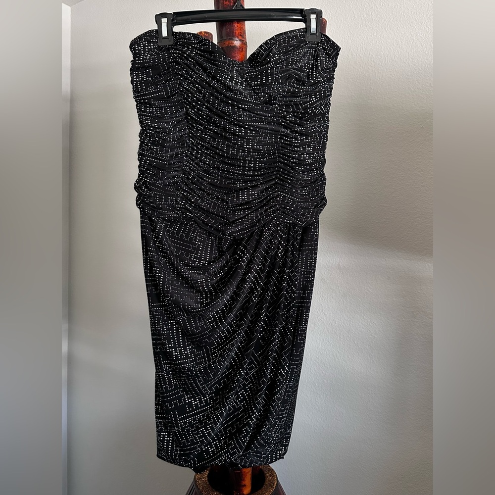 Calvin Klein Black Textured Pencil Skirt